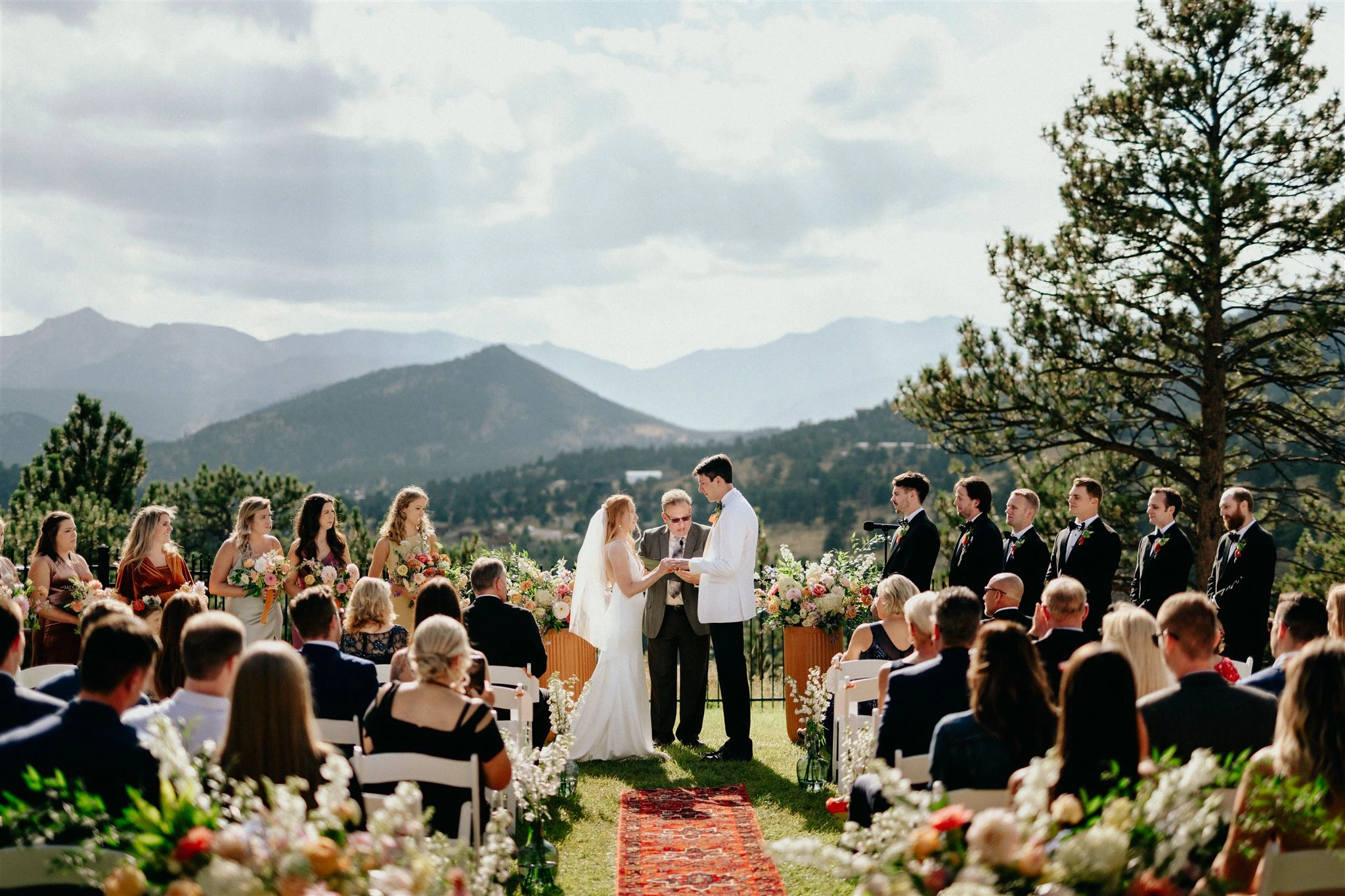 beautiful outdoor wedding veremony